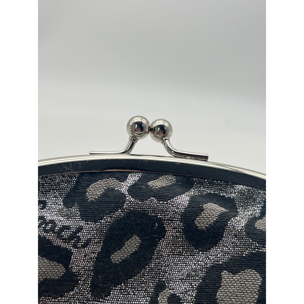 COACH Coin Purse OS Black Silver EUC Y2K Ocelot Leopard Metallic Bow Kiss Lock - Picture 6 of 8